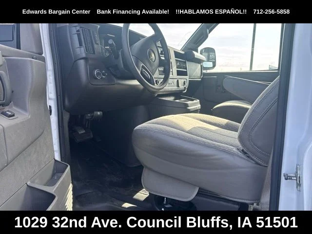 Used 2024 White Chevrolet Work Van image 9
