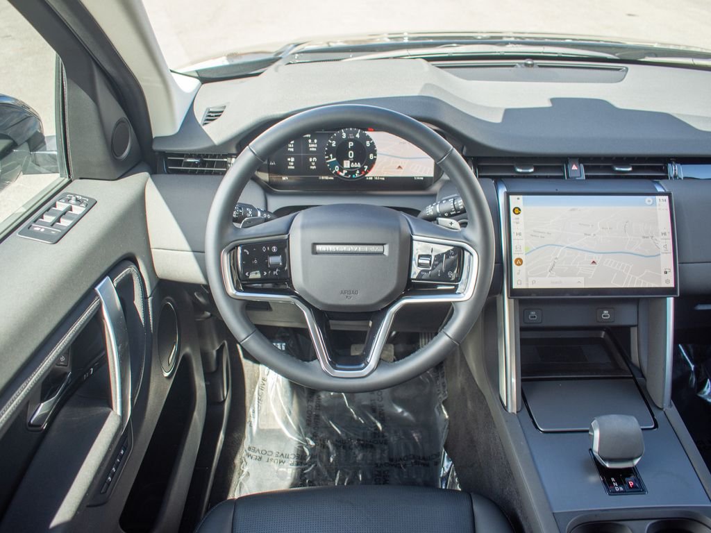Used 2025 Black Land Rover S image 13