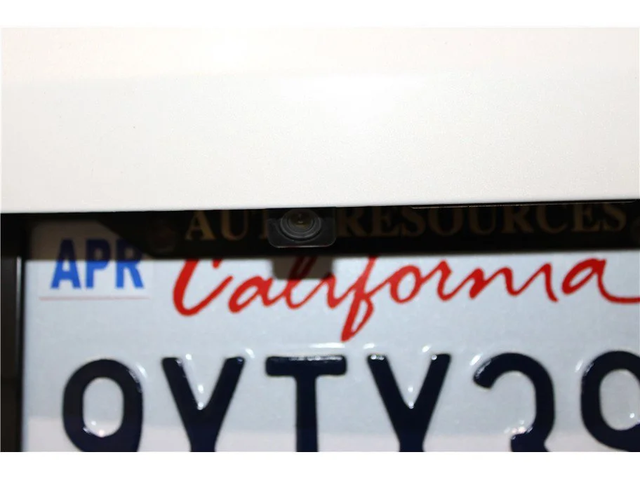 Used 2017 Crystal White Pearl Mica Mazda Touring image 18