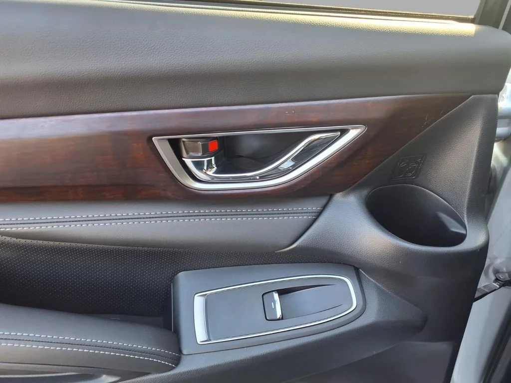 Used 2023 Silver Subaru Touring image 8