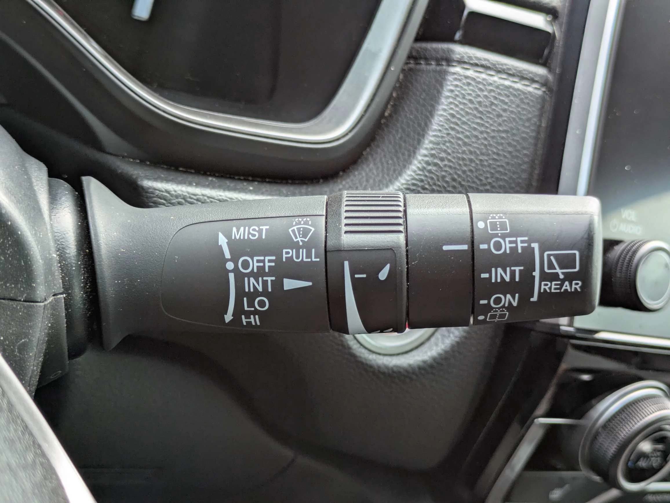 Used 2020 Sonic Gray Pearl Honda EX-L w/Honda Sense Safety System, Leather, & Moonroof image 29