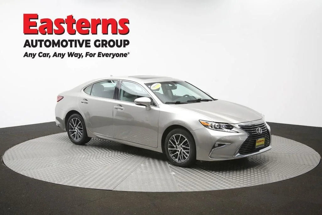 Used 2016 Silver Lexus 350 image 52