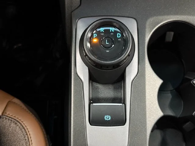 Used 2026 Gray Ford Outer Banks image 24