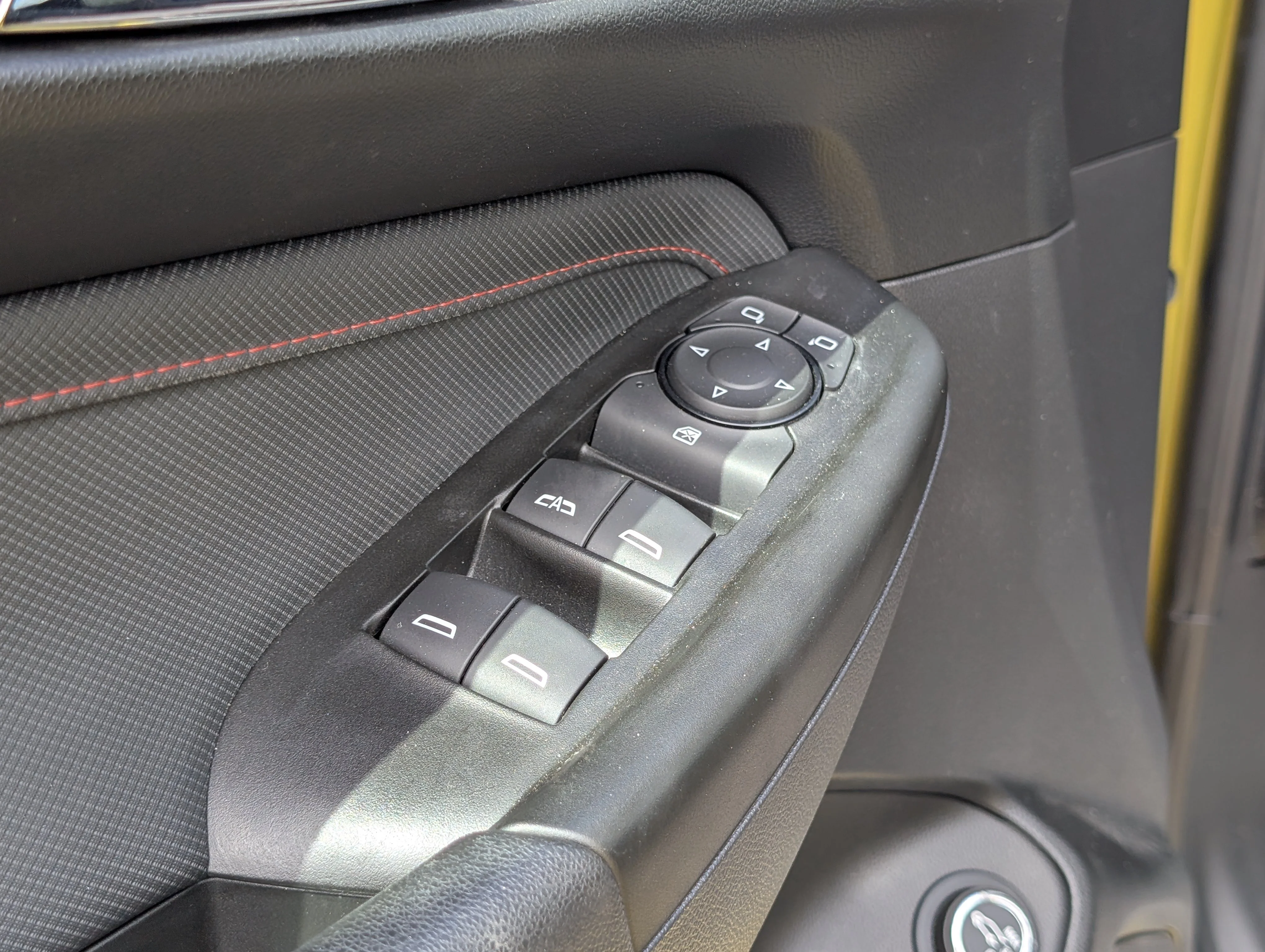 Used 2024 Summit White Chevrolet RS image 14