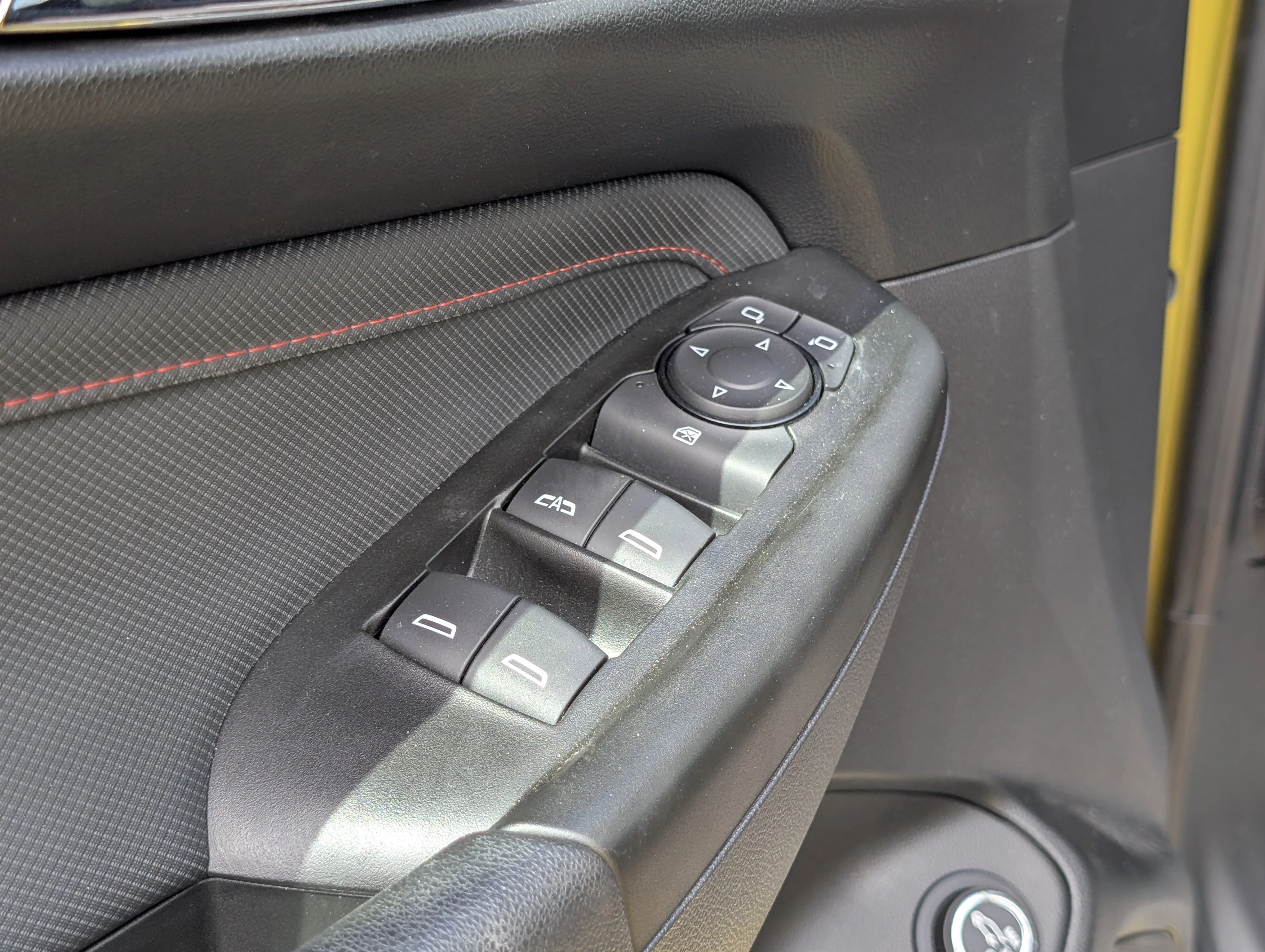 Used 2024 Summit White Chevrolet RS image 14