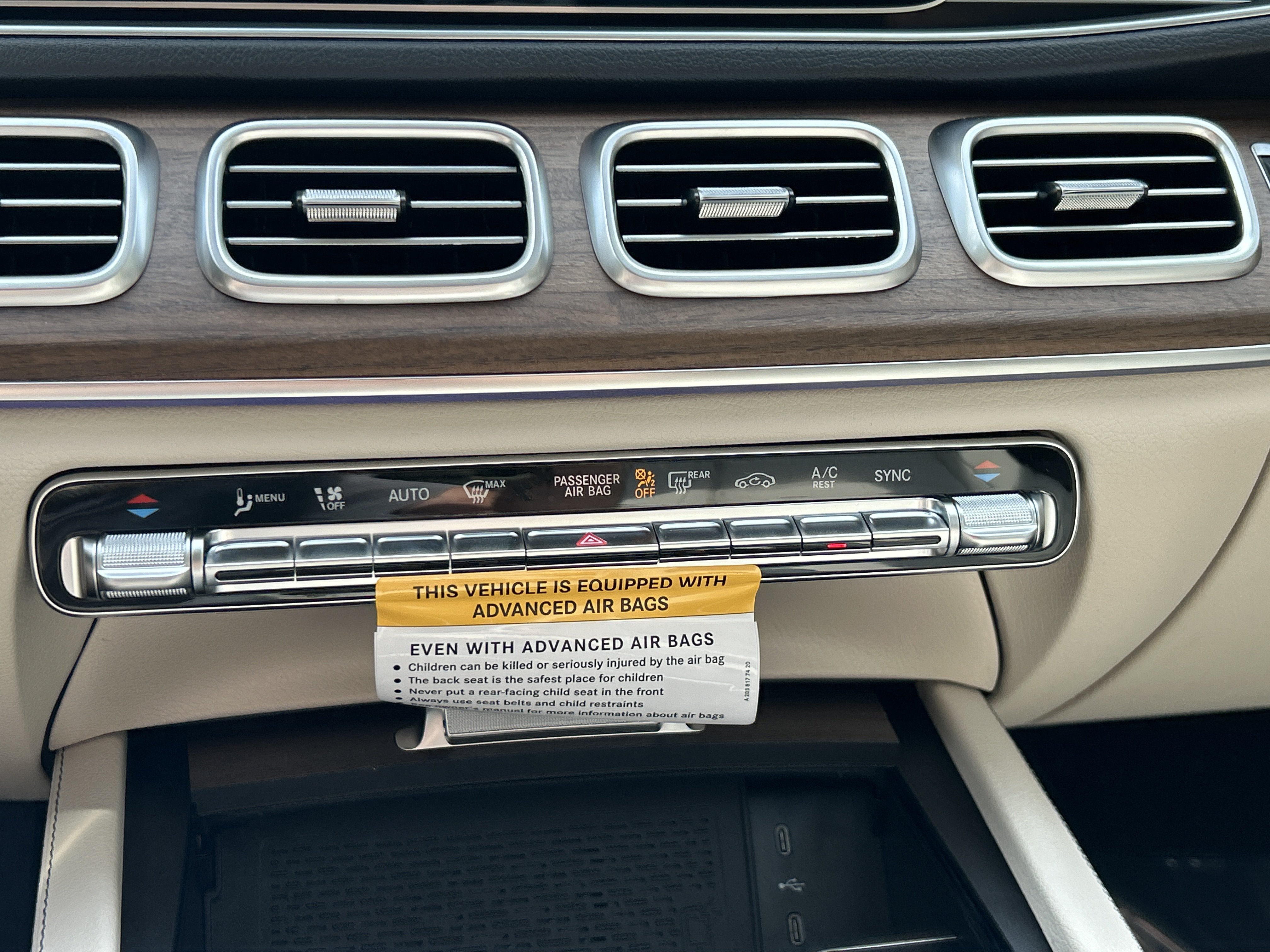 New 2026 Selenite Grey Metallic Mercedes-Benz GLE 350 SUV image 29