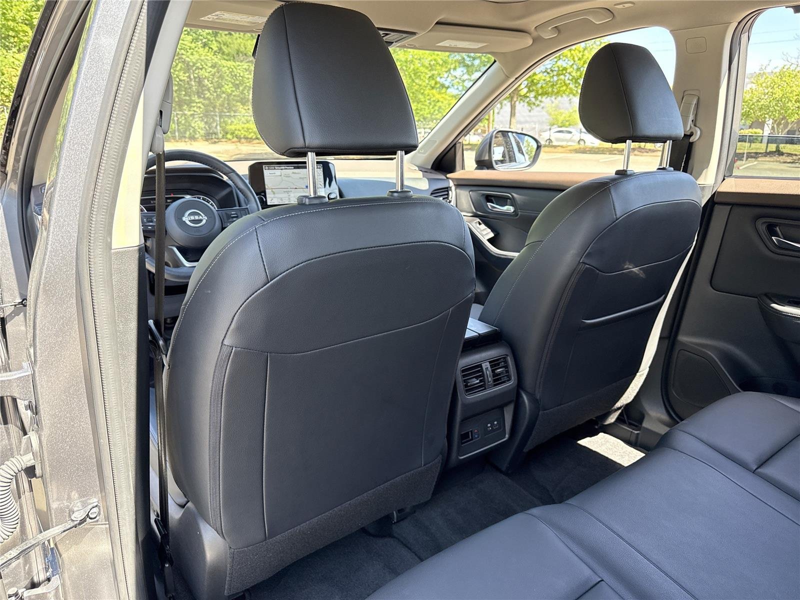 Used 2023 Gun Metallic Nissan SL image 20