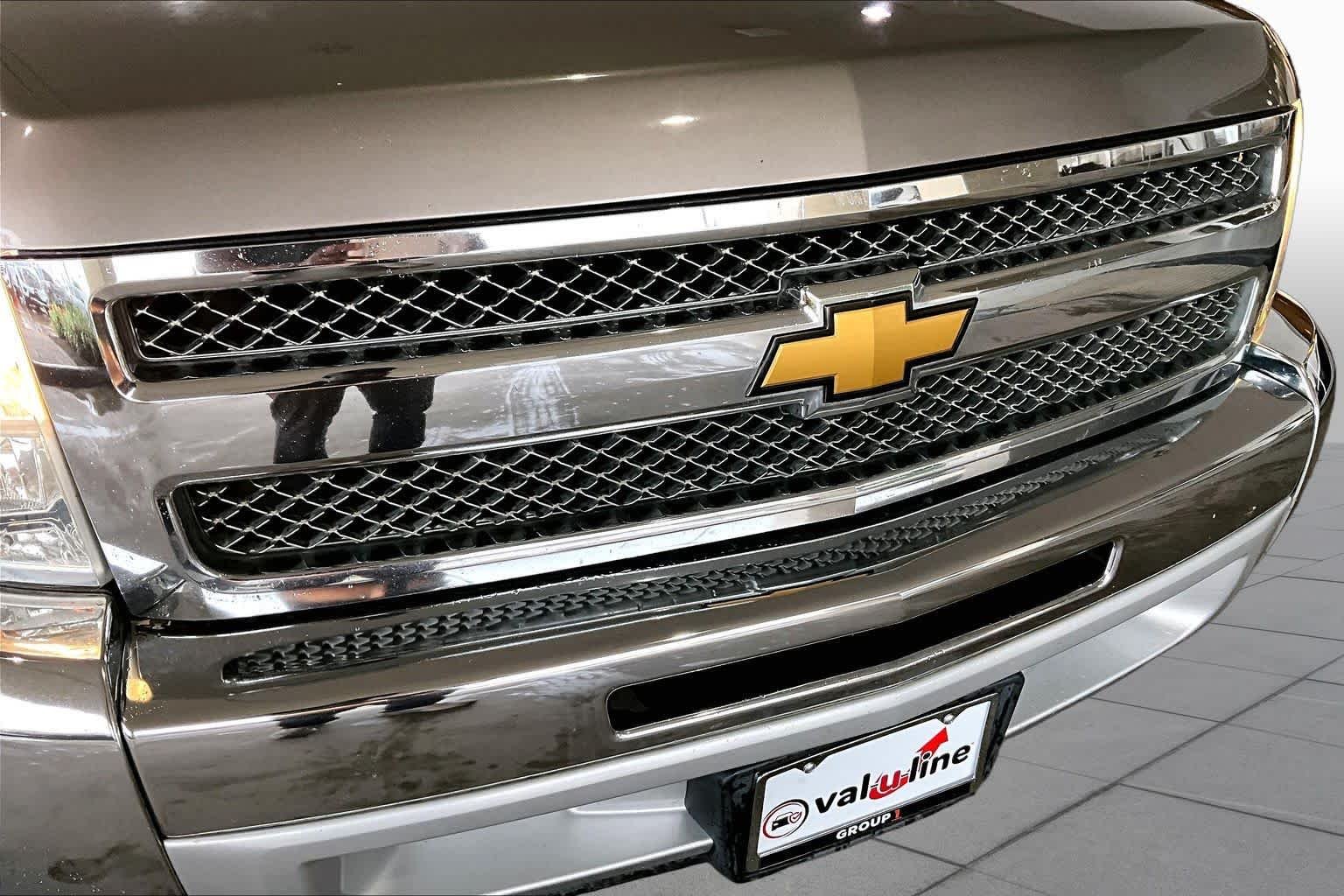 Used 2012 Mocha Steel Metallic Chevrolet LT image 28