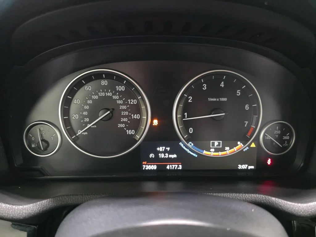 Used 2016 Mineral Silver Metallic BMW sDrive28i image 18
