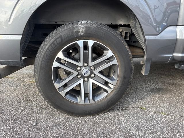 Used 2023 Gray Metallic Ford XL image 5