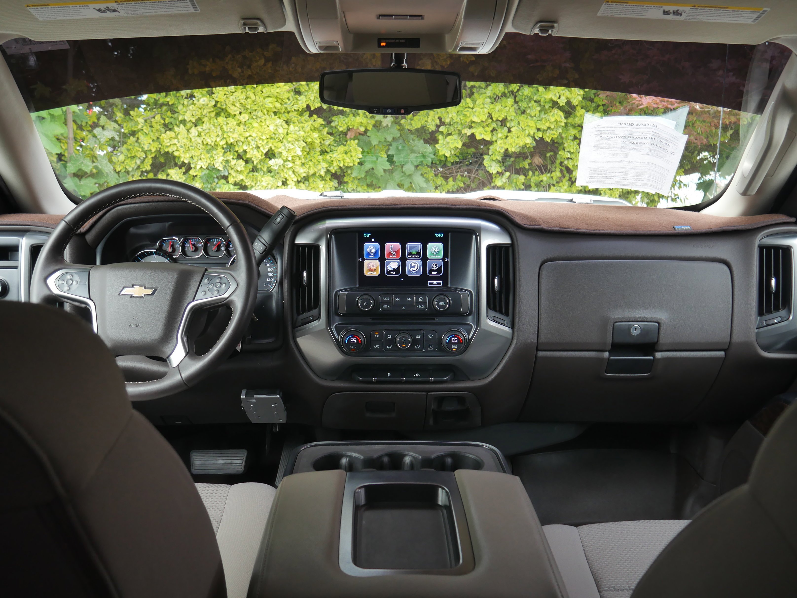 Used 2017 Summit White Chevrolet LT image 10