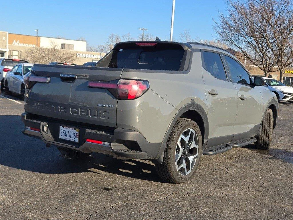 Used 2022 Hampton Gray Hyundai Limited image 12
