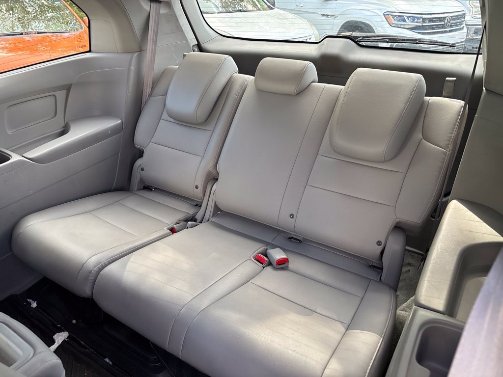 Used 2014 Modern Steel Metallic Honda EX-L image 12