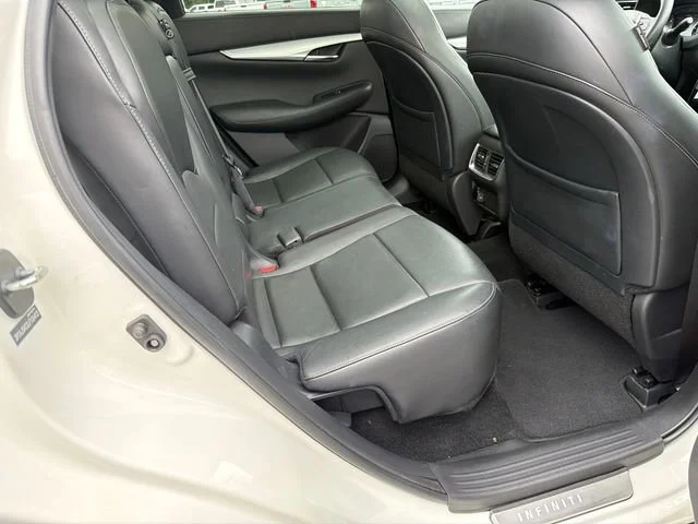 Used 2020 White INFINITI ESSENTIAL AWD image 15