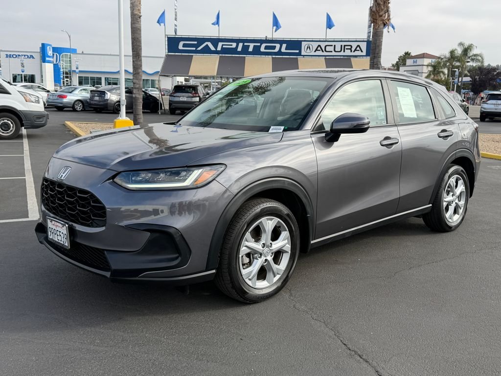Used 2025 Gray Honda LX image 3