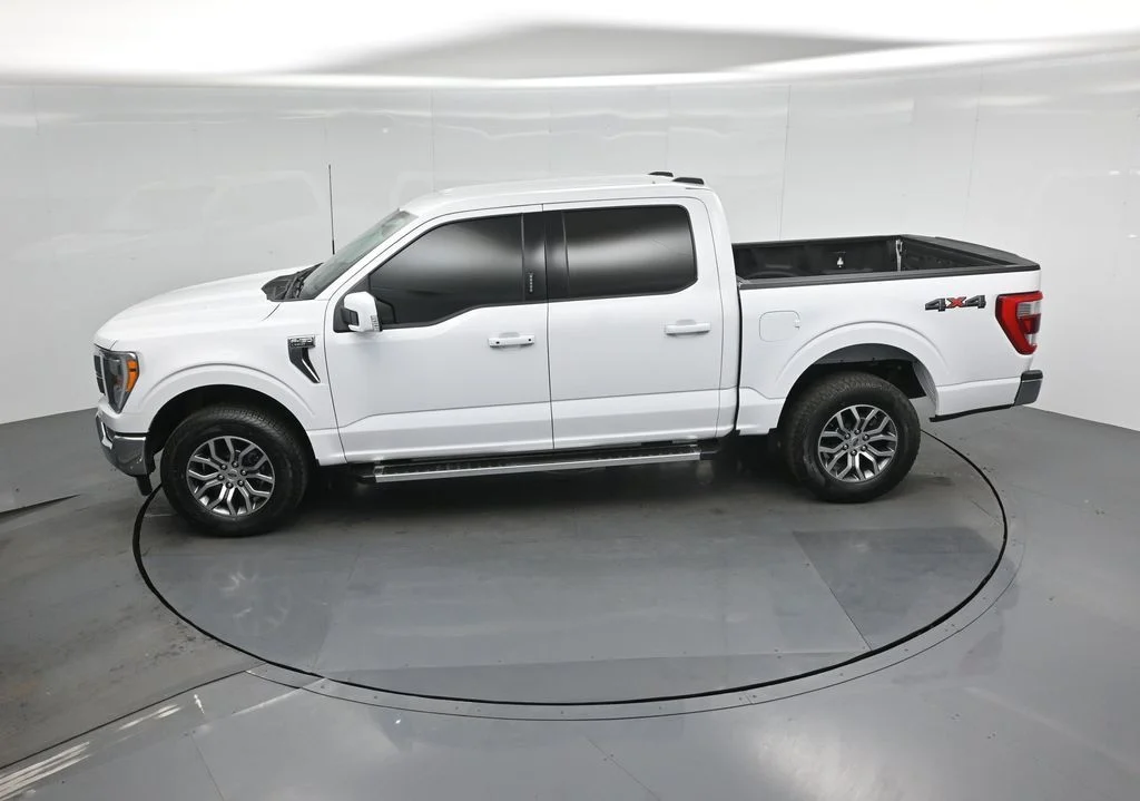 Certified Used 2022 White Ford Lariat image 42