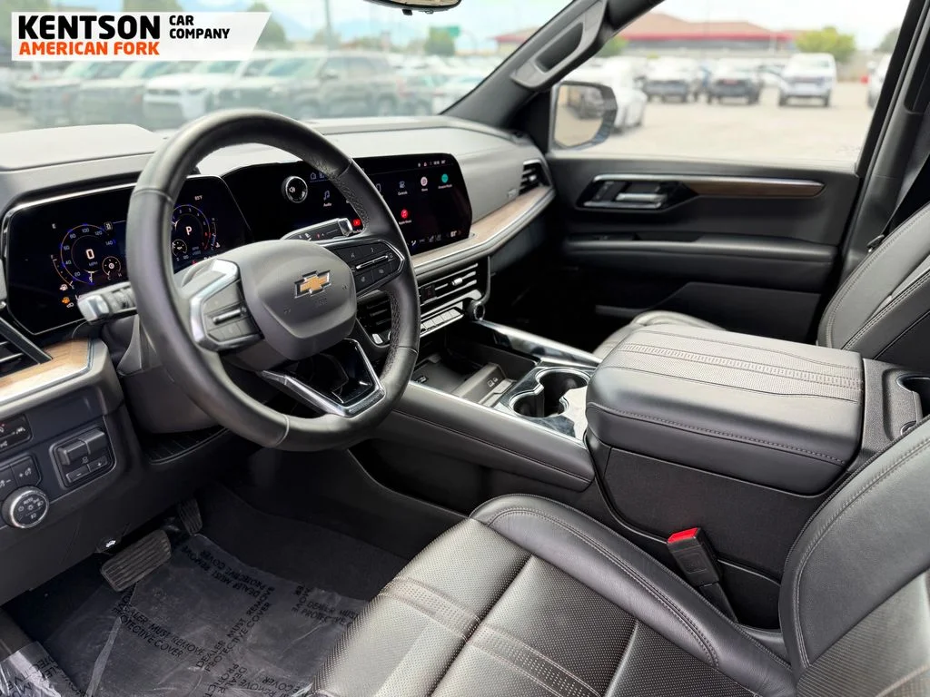2025 Chevrolet Suburban High Country - Photo 31