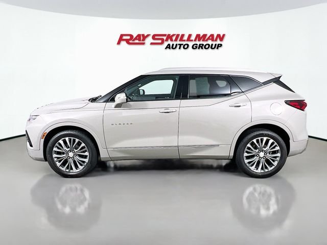 Used 2021 Gray Chevrolet Premier image 4