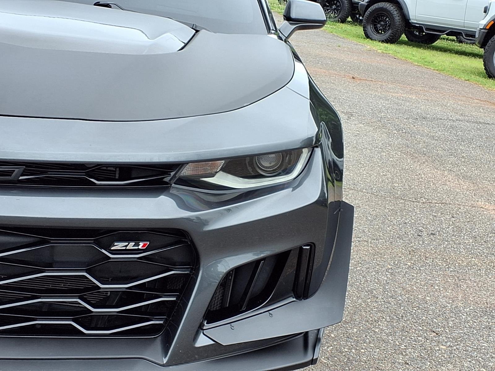 Used 2017 Nightfall Gray Metallic Chevrolet ZL1 image 15