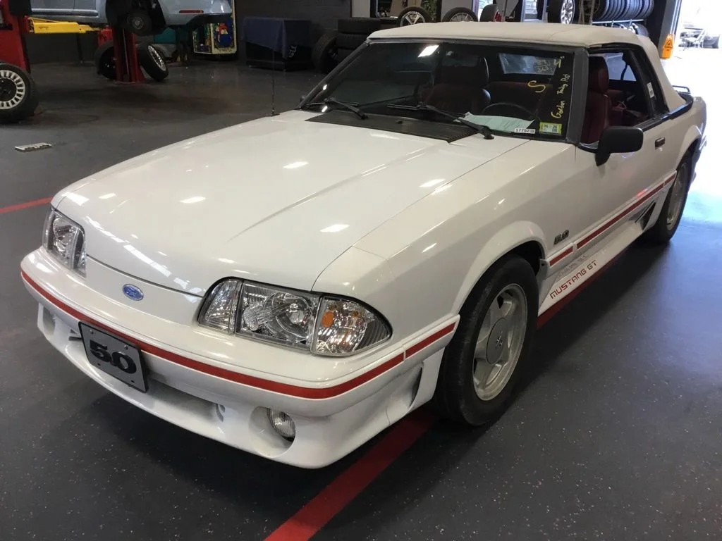 Used 1989 White Ford GT image 3