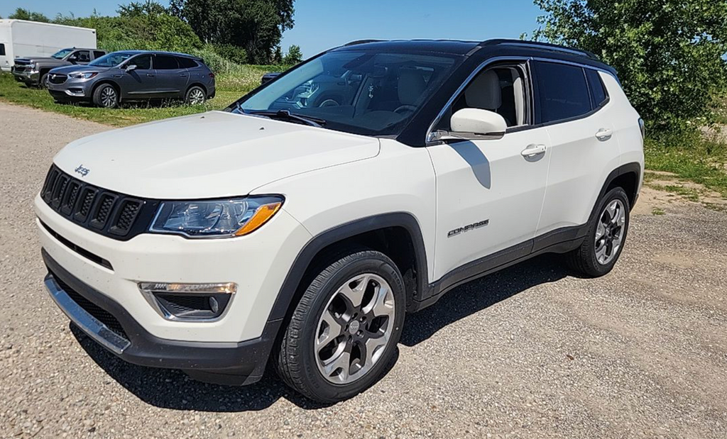 Used 2019 White Clearcoat Jeep Limited image 10