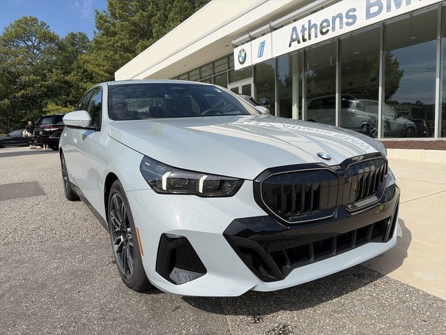2027 BMW 5 Series 530i