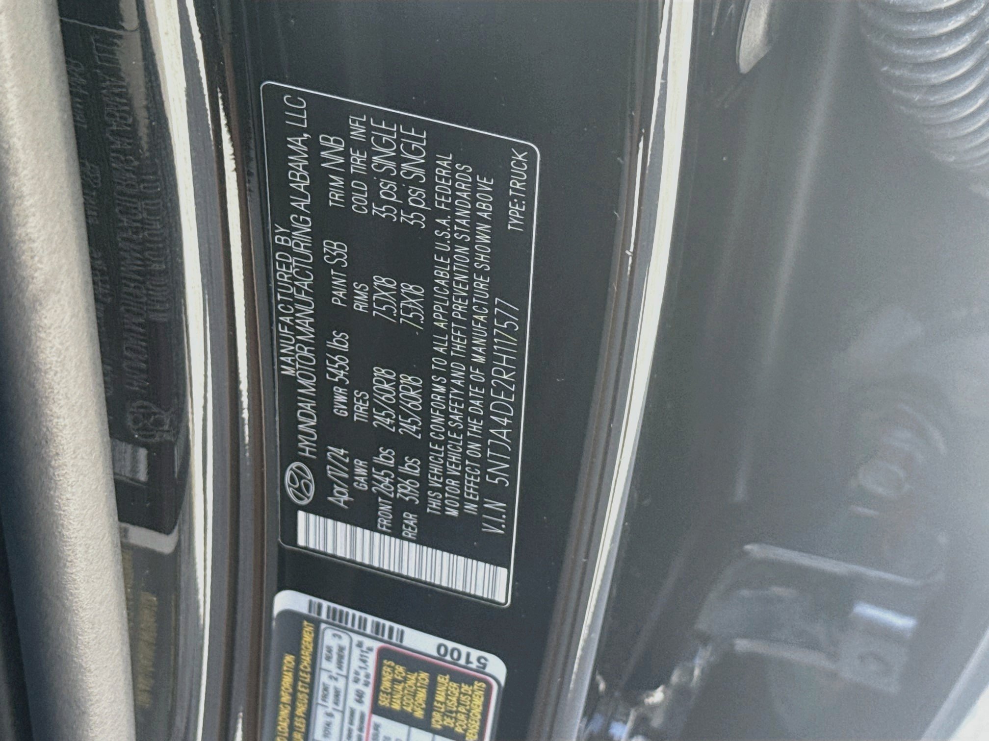 Used 2024 Phantom Black Hyundai SE image 34