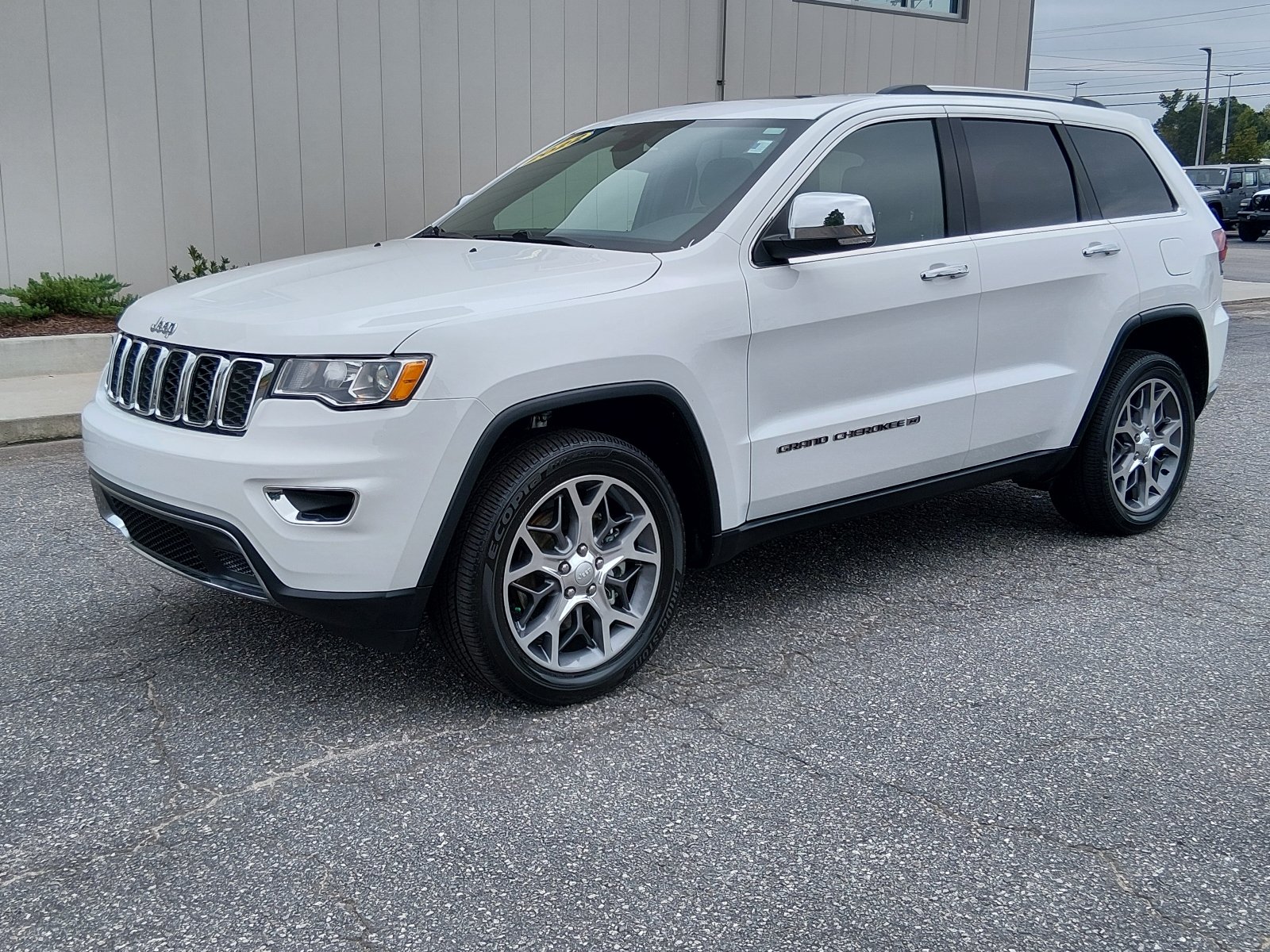 Certified Used 2022 Bright White Clear Coat Jeep Limited image 7