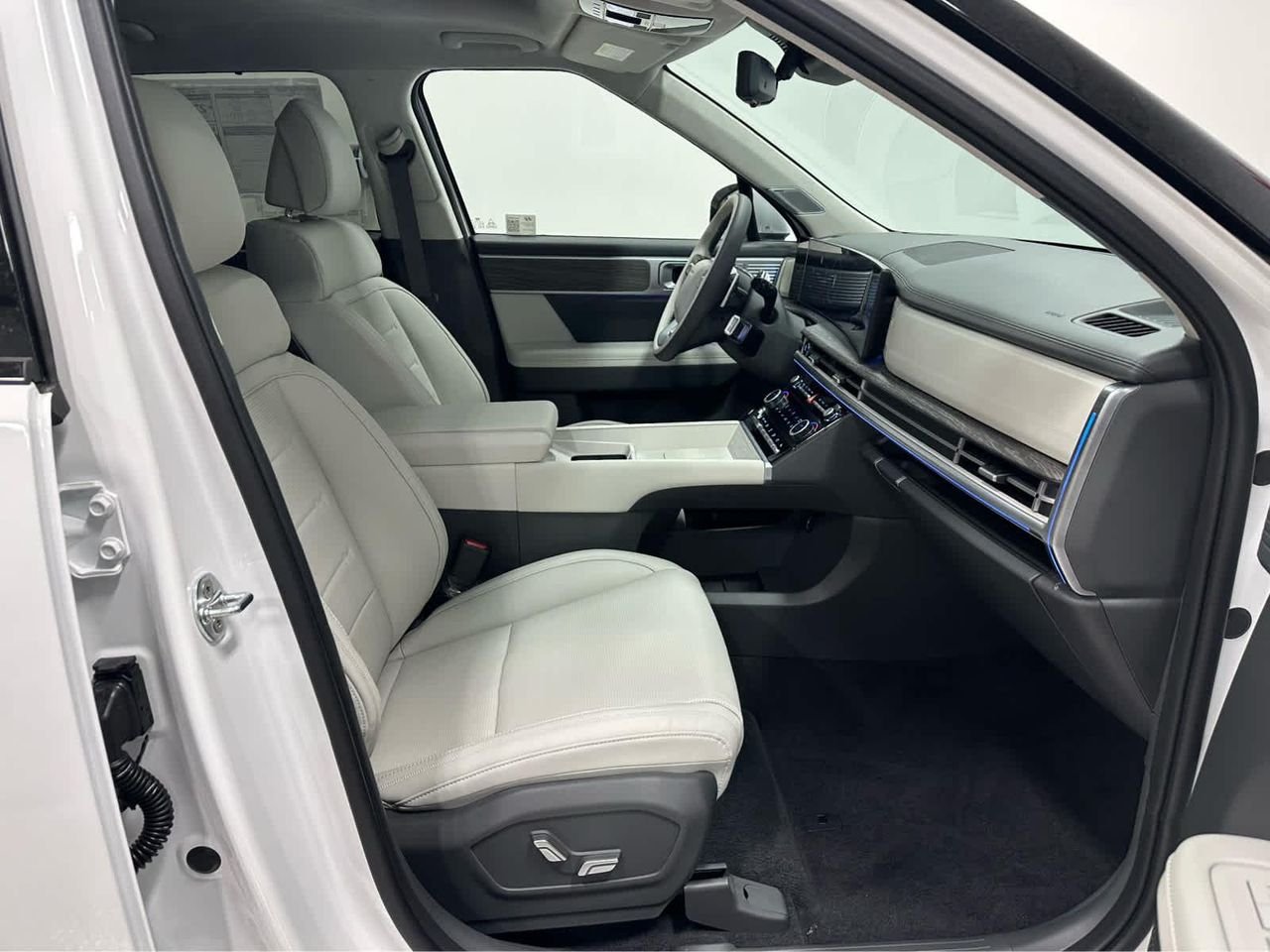 New 2026 Serenity White Hyundai Calligraphy AWD image 34
