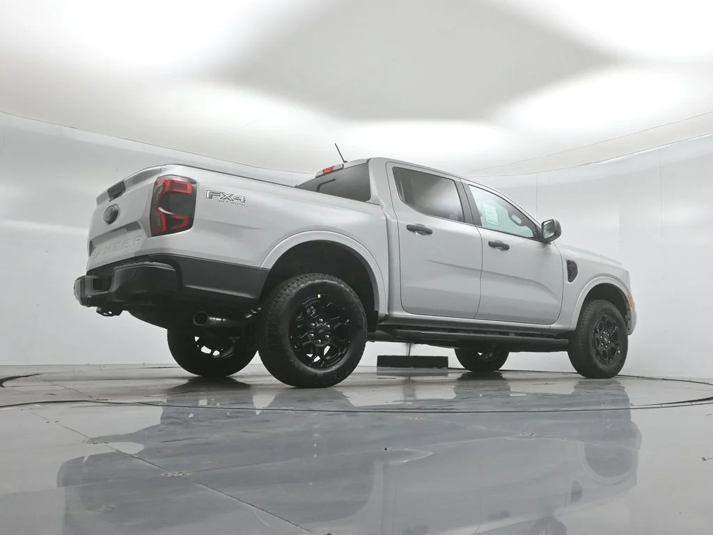 New 2026 Avalanche Ford XLT image 45