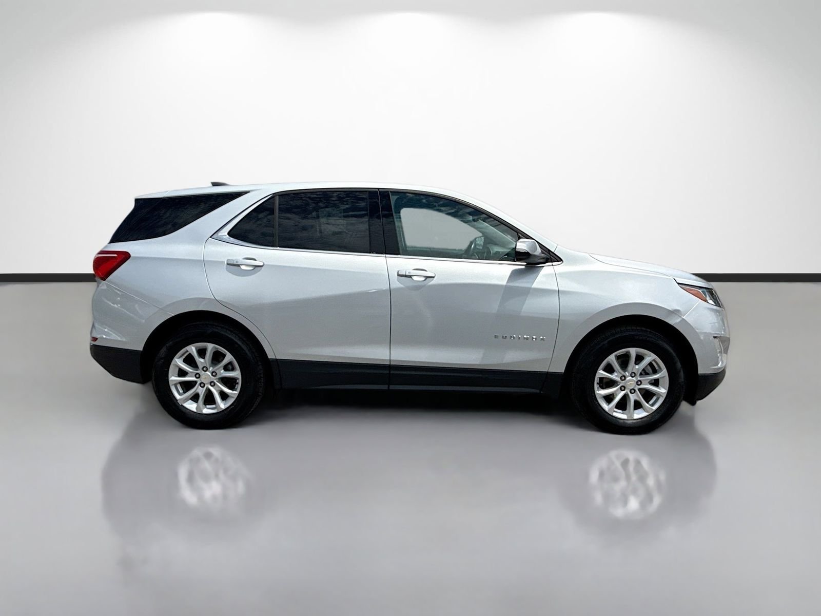 Used 2019 Silver Chevrolet LT image 2
