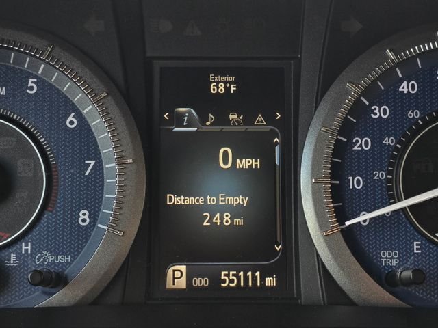 Used 2018 Walnut Toyota LE image 29