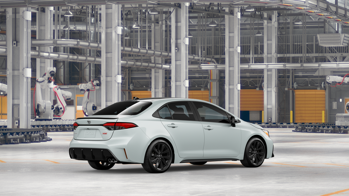New 2026 Wind Chill Pearl with Midnight Black Metallic roof Toyota XSE image 10