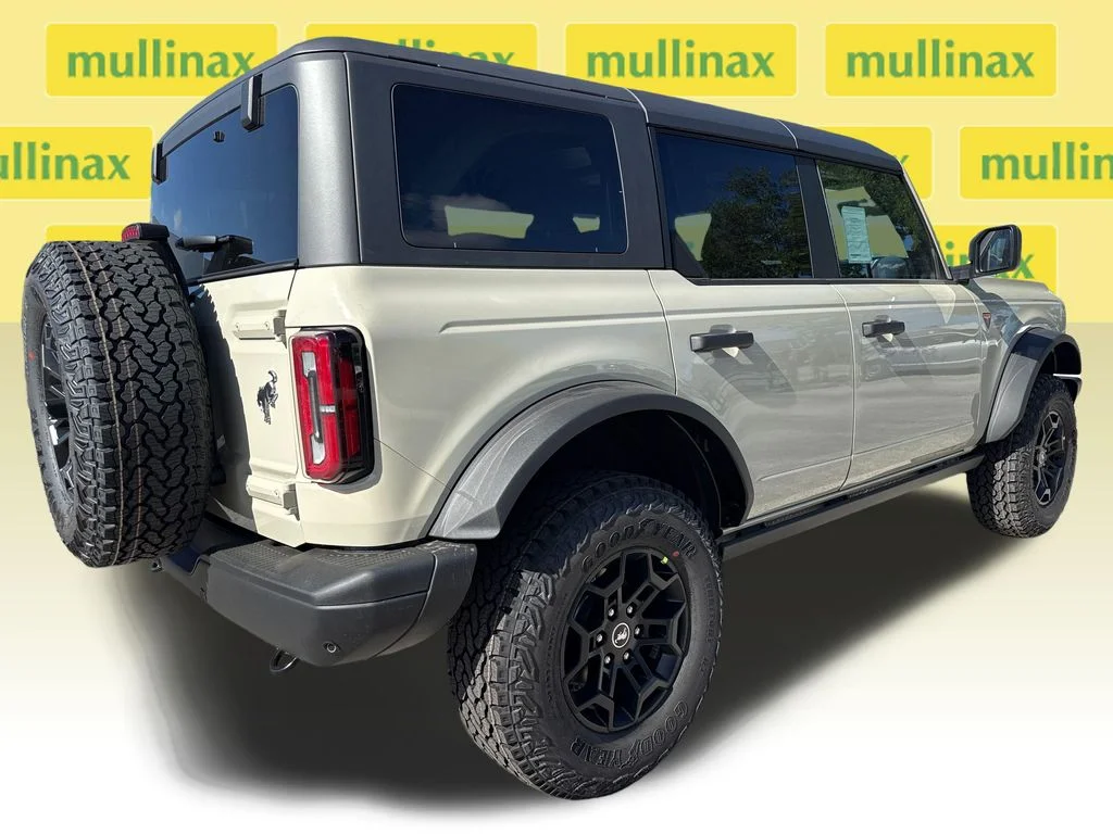 New 2026 Beige Ford Badlands image 15