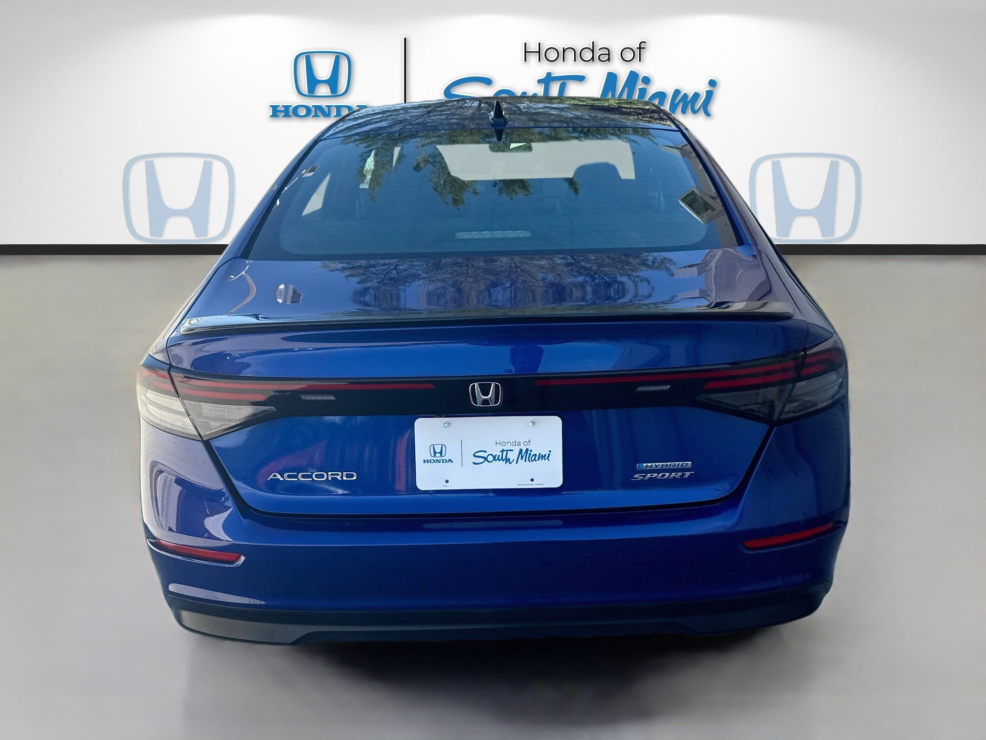 Used 2023  Honda Sport image 6