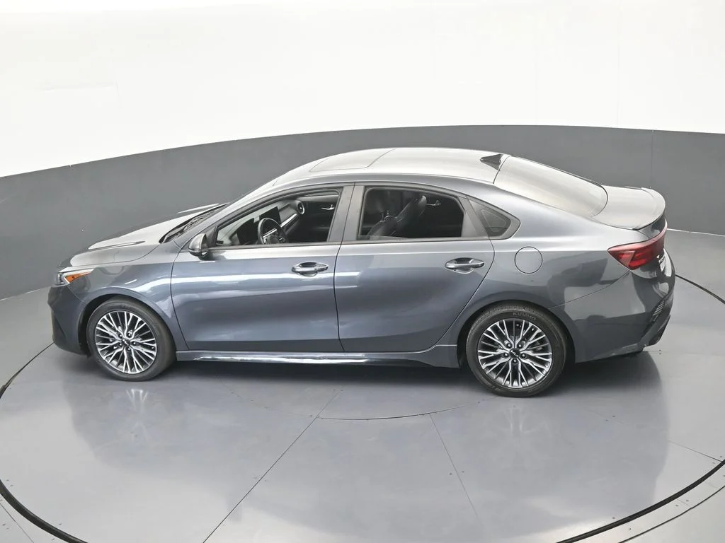 Used 2024 Gravity Gray Kia GT-Line image 49