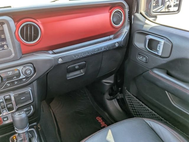 Used 2018 Black Jeep Unlimited Rubicon image 16