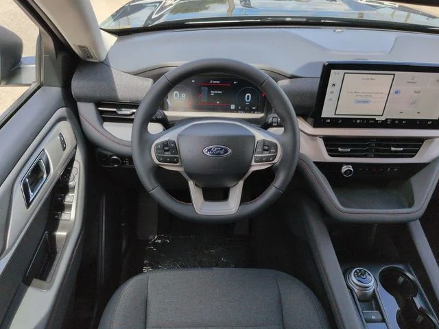 New 2026 Carbonized Gray Metallic Ford Active image 16