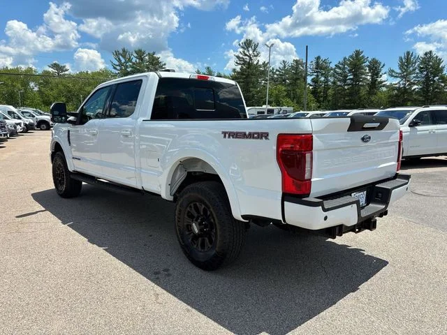Used 2022 Oxford White Ford Lariat image 6