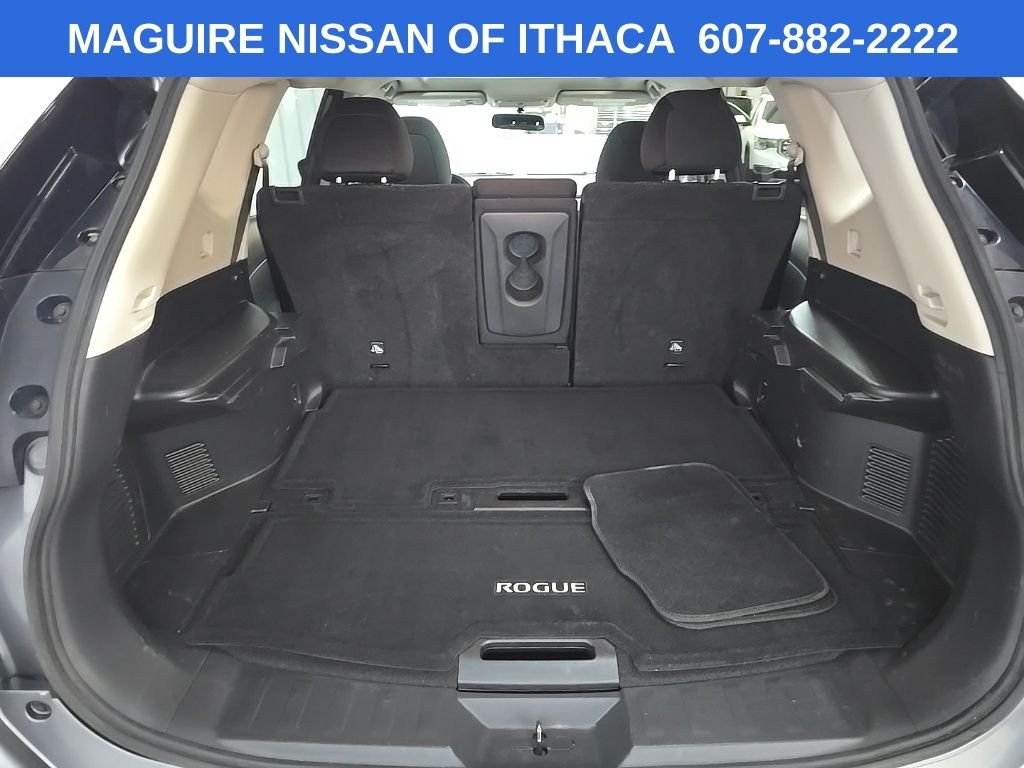 Used 2018 Gray Nissan SV image 12