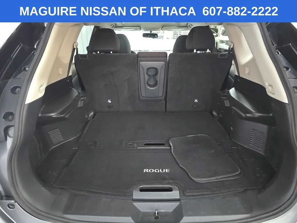 Used 2018 Gray Nissan SV image 12