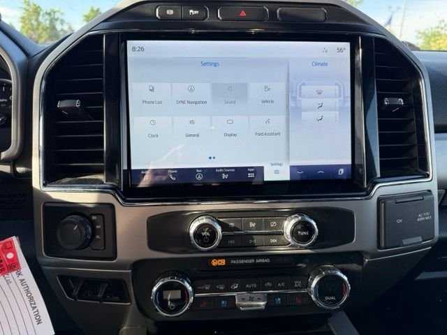 Used 2022 White Ford Lariat image 17