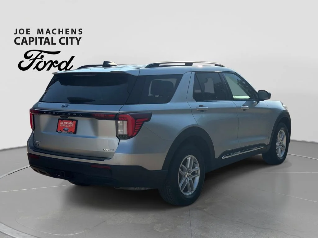 Used 2025 Silver Ford Active image 5