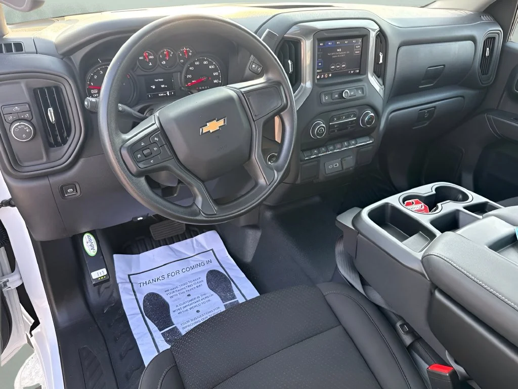 Used 2025 Summit White Chevrolet WT image 10