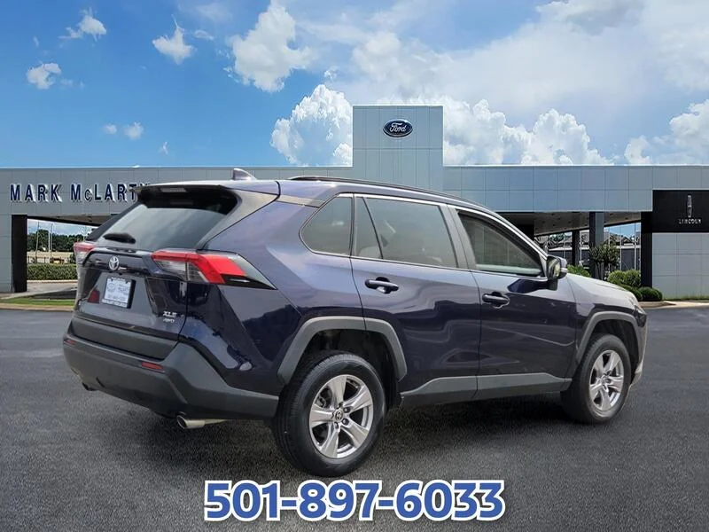 Used 2022 Blueprint TOYOTA XLE AWD image 5