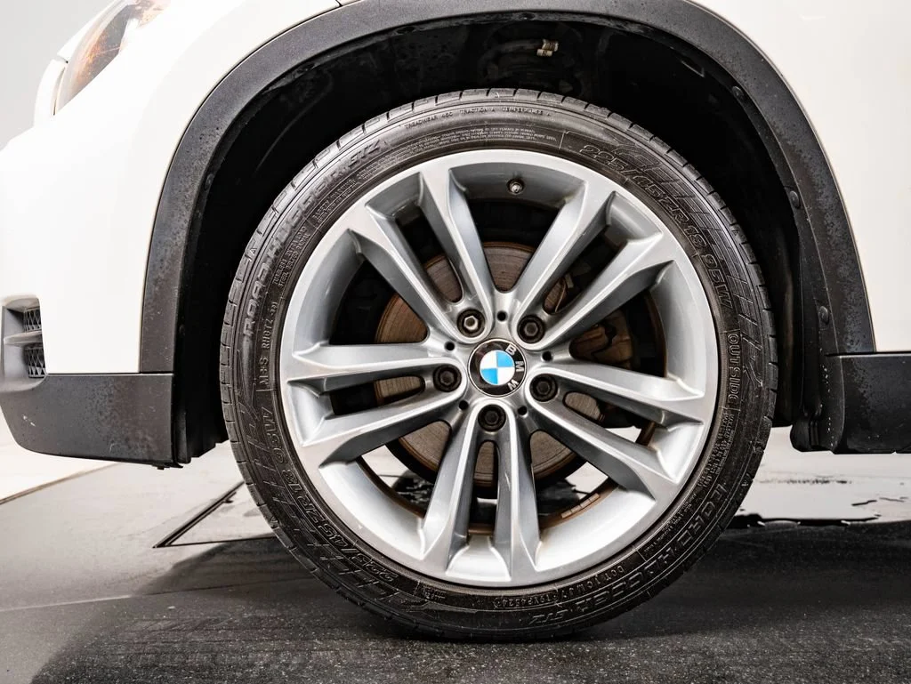 Used 2014 Alpine White BMW xDrive28i image 13