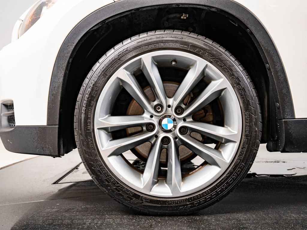 Used 2014 Alpine White BMW xDrive28i image 13