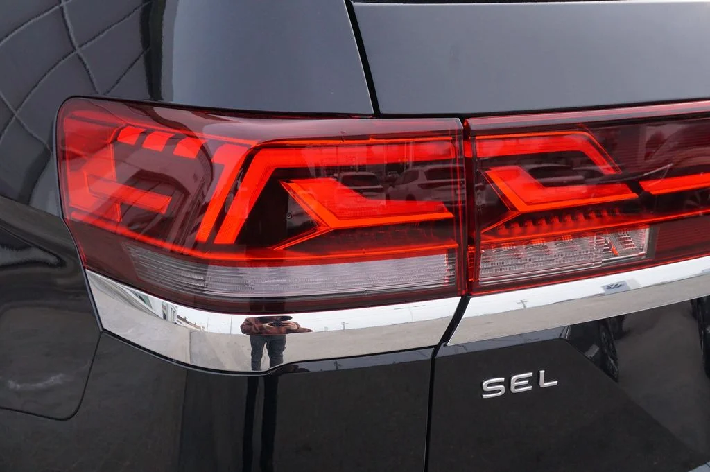 New 2026 Black Volkswagen 2.0T SEL image 40
