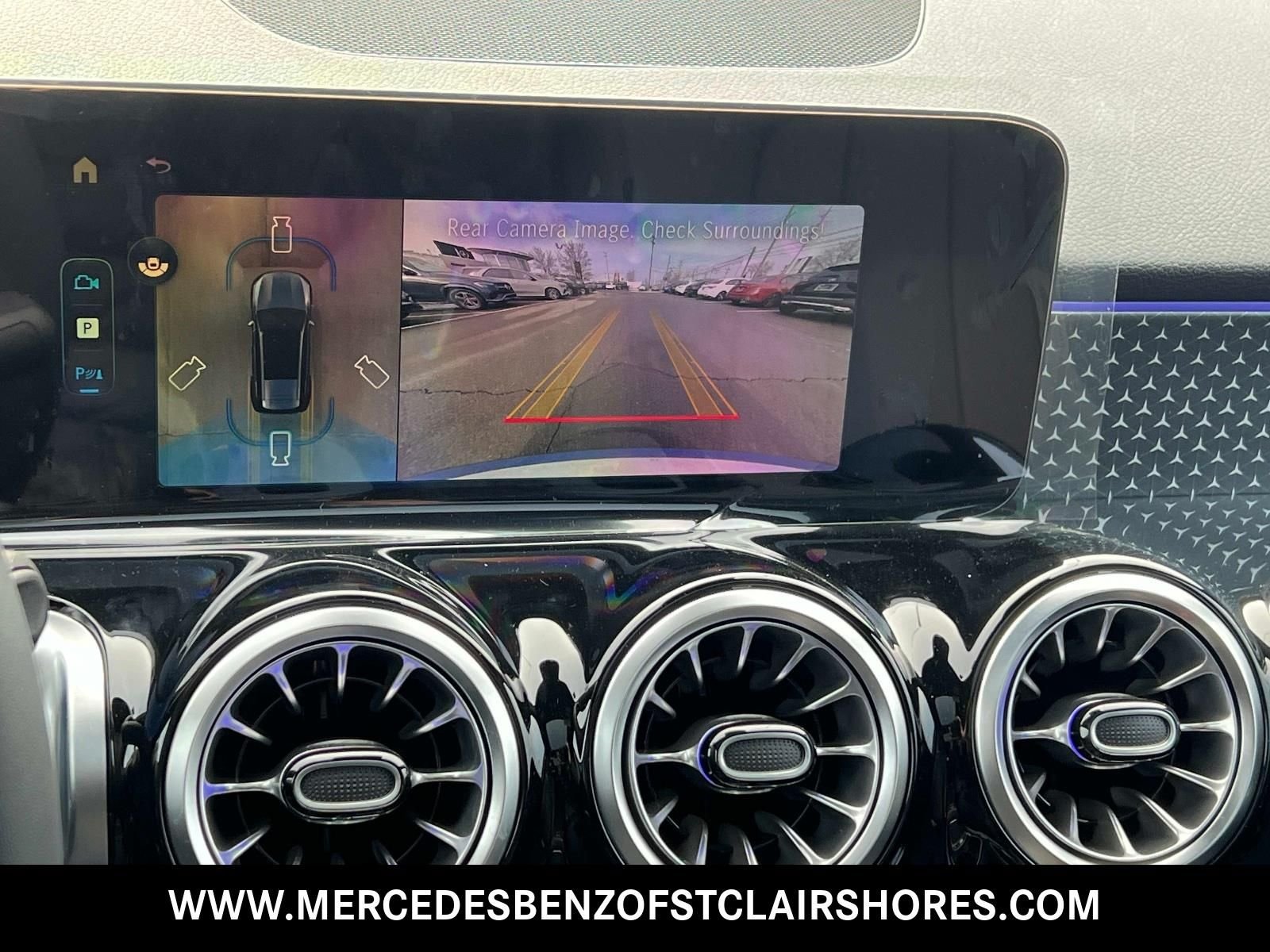 New 2026 Starling Blue Metallic Mercedes-Benz GLB 250 image 22