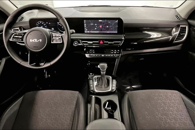 2024 Kia Seltos S - Photo 18